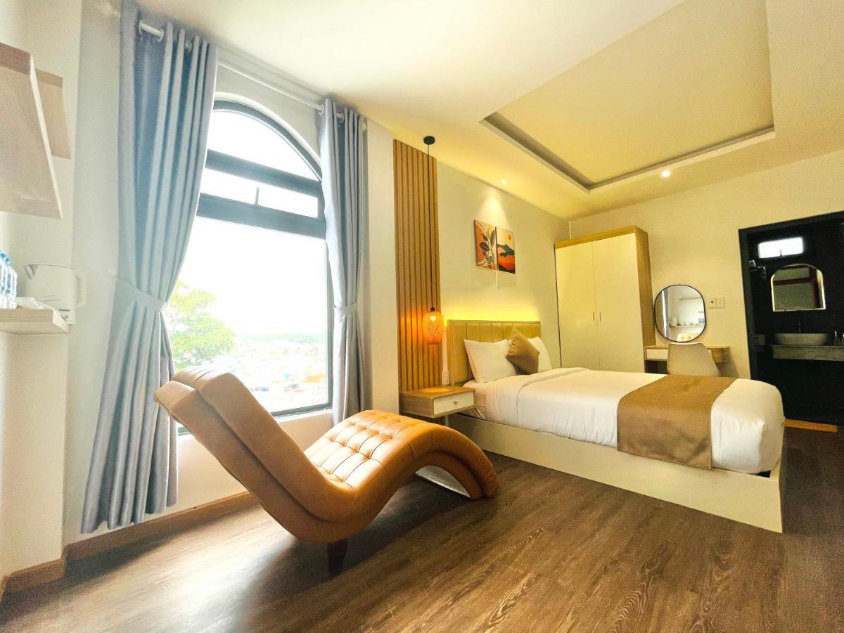 Torino Hotel Dalat Exteriör bild