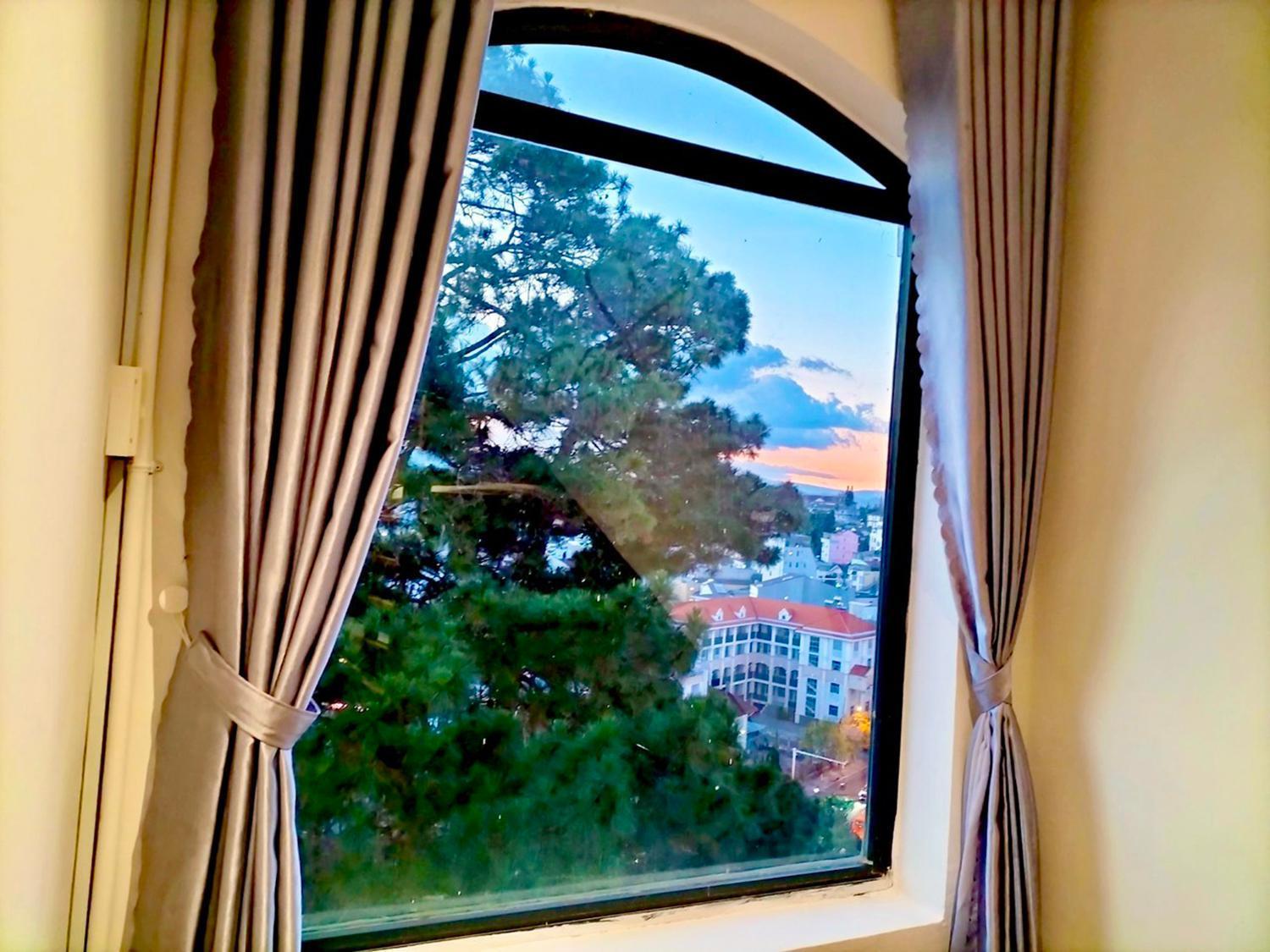 Torino Hotel Dalat Exteriör bild
